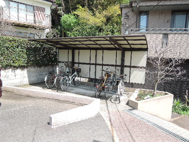 メゾン　ラフィーヌのその他共用部分|駐輪場スペース