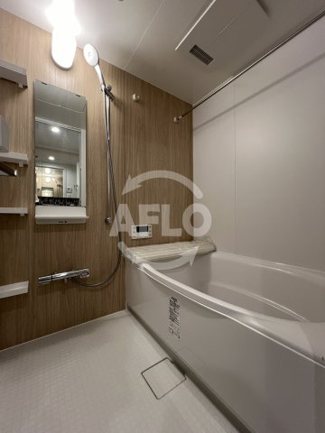 セレニテフラン梅田　西天満小学校の浴室|セレニテフラン梅田　風呂