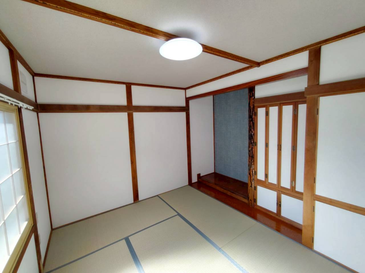 春採2丁目【100坪超え角地！】リフォーム済中古住宅の和室|1階和室6帖