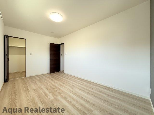 丸亀市土器町西４丁目の新築一戸建の寝室