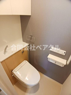 【トイレ】 | アビィ　ロード | 清潔感のあるトイレです
