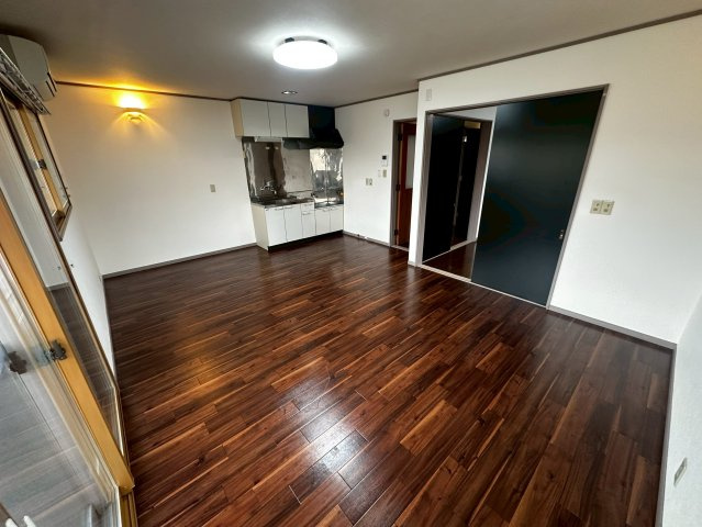 チェリーコートの内装