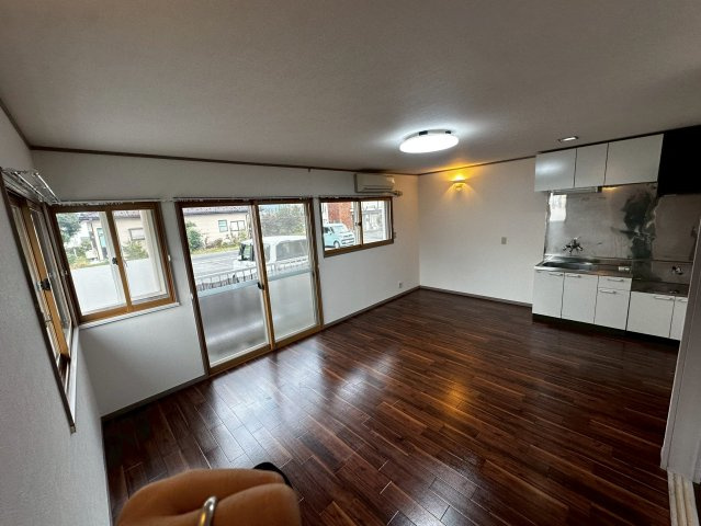 チェリーコートの洋室