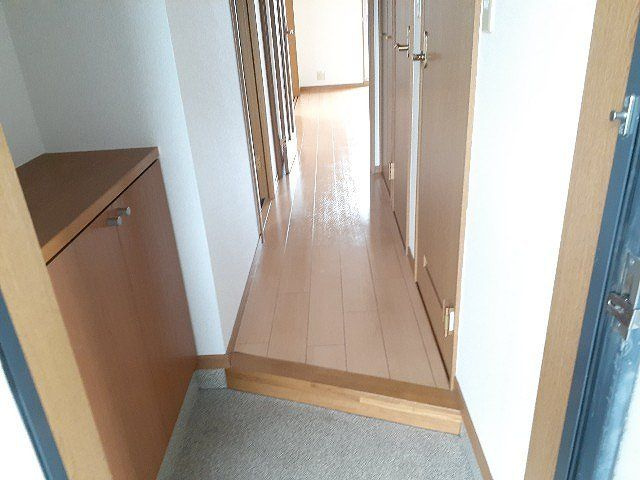 クレアールメゾン大山の玄関|落ち着いた玄関です