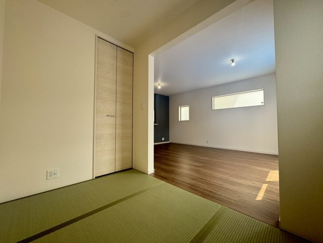 ■■　八重瀬町具志頭-全11棟の和室|2号棟写真