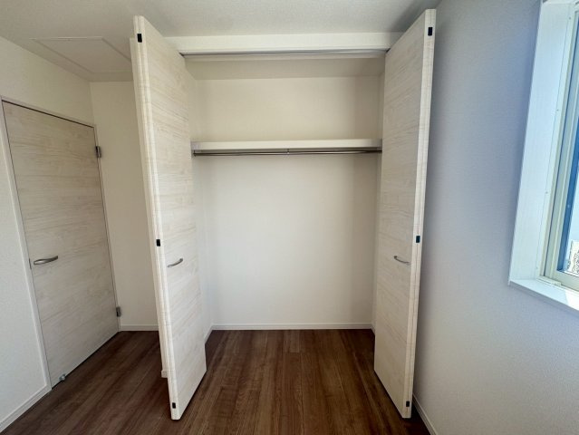 ■■　八重瀬町具志頭-全11棟の収納|2号棟写真