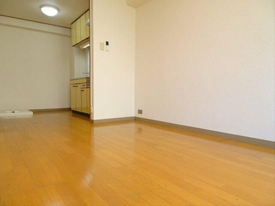 【居間・リビング】 | 大和屋ビル