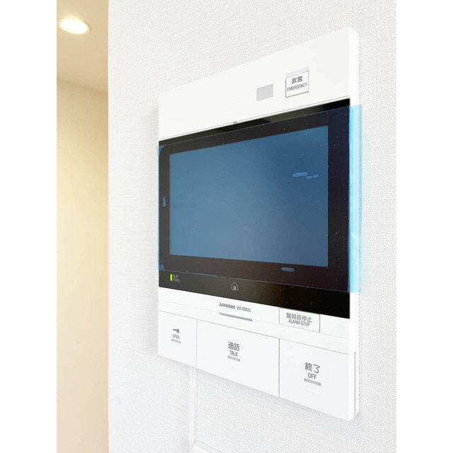 ラ・ペルラ下北沢の内装|明るい室内です