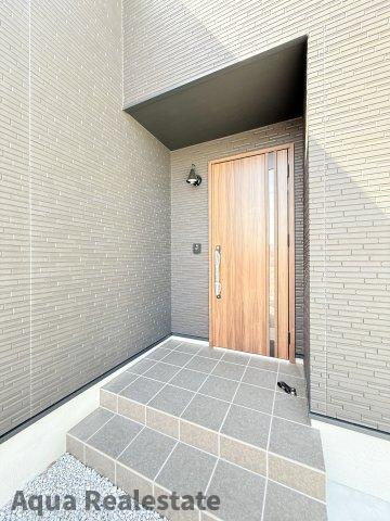 仲多度郡多度津町大字三井の新築一戸建の玄関|毎日通る玄関はこちらです