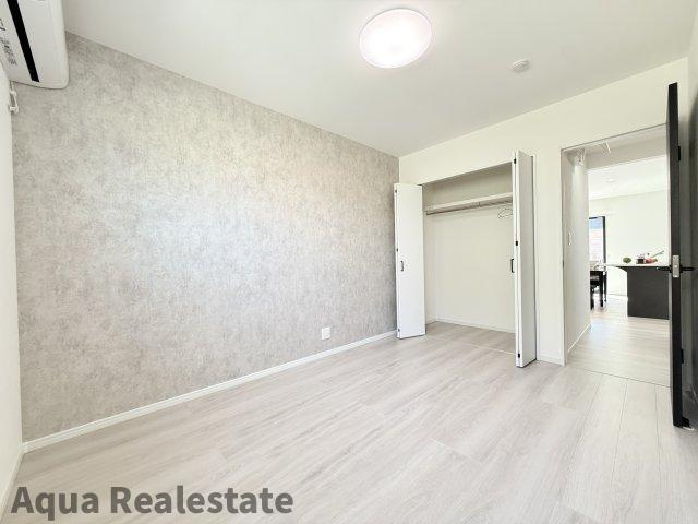 仲多度郡多度津町大字三井の新築一戸建の寝室|使い勝手のいい寝室です