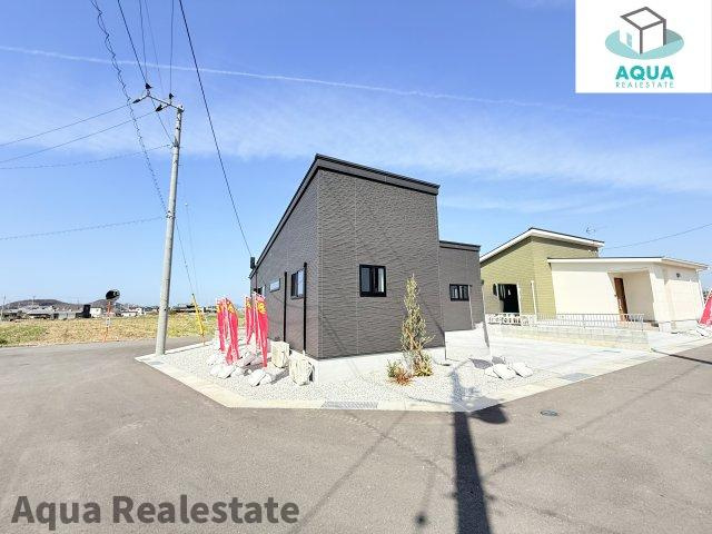 仲多度郡多度津町大字三井の新築一戸建の前面道路含む現地写真|前面道路含む現地写真です