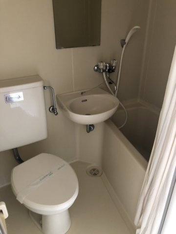 石原マンション（三山）のトイレ|清潔感のあるトイレです