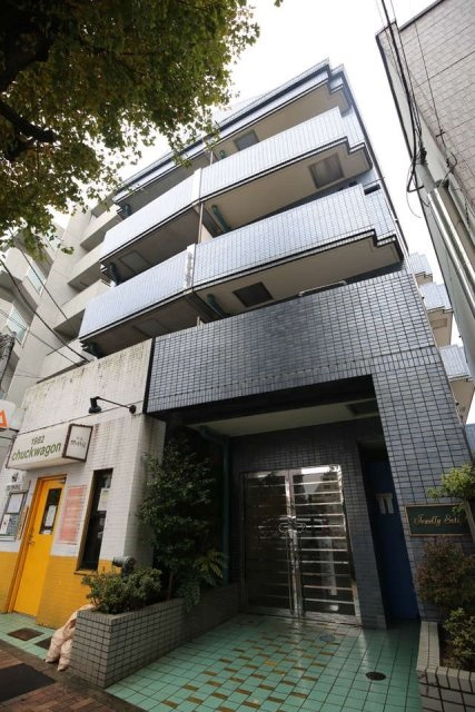 ジュエリー世田谷の外観|外観は落ち着いています