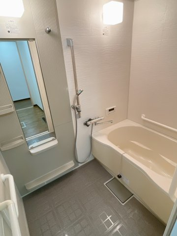 大阪市城東区森之宮２丁目の賃貸マンションの浴室