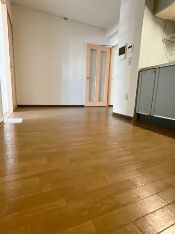 大阪市城東区森之宮２丁目の賃貸マンションの居間・リビング
