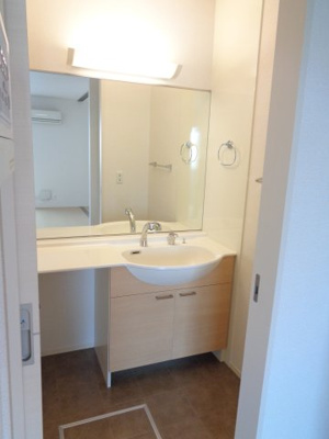 【洗面所】 | アルコバレーノ | 洗髪洗面化粧台