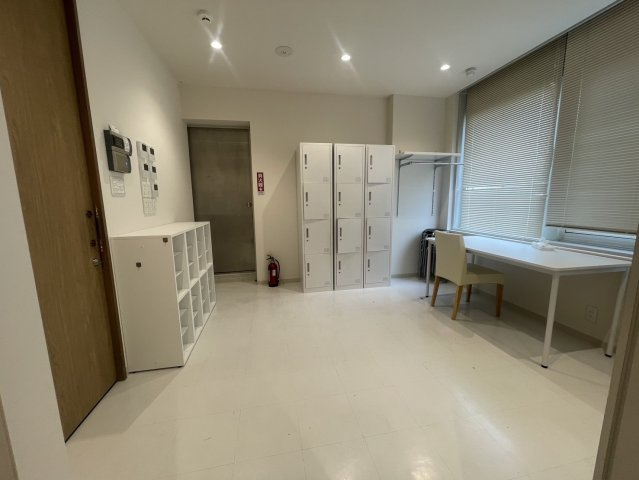 米新ビルの内装|受付スペース裏