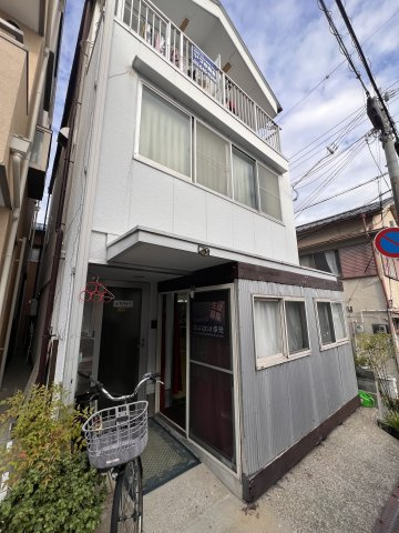 山下ハイツの外観