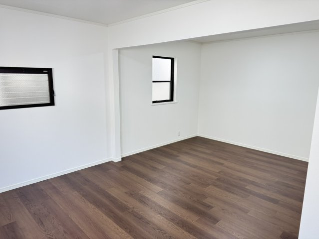 焼津市　本町３丁目　中古住宅　４LDKの洋室