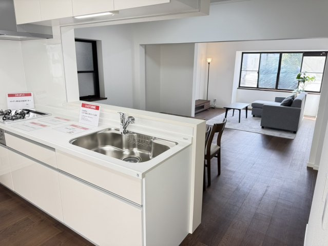 焼津市　本町３丁目　中古住宅　４LDKのキッチン