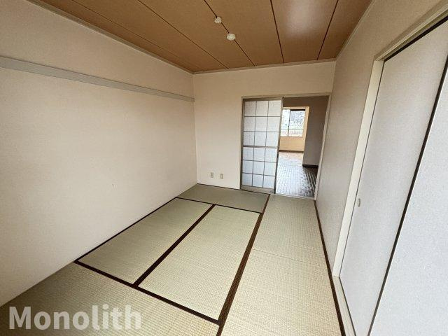 リバーサイドシティ麻生川の和室