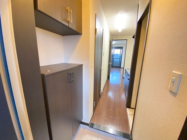 ル・シェモアの玄関