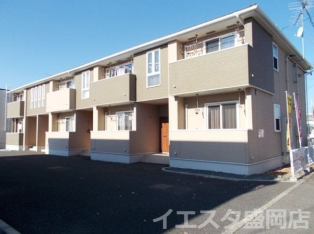 サンシャトーBの外観