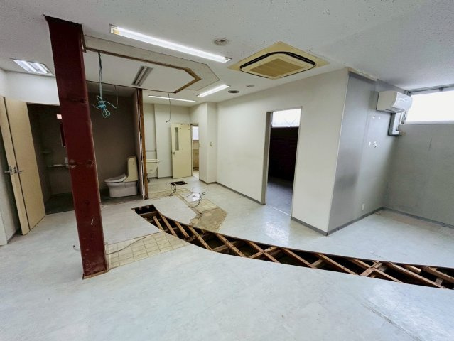 日進市梅森台テナントの内装