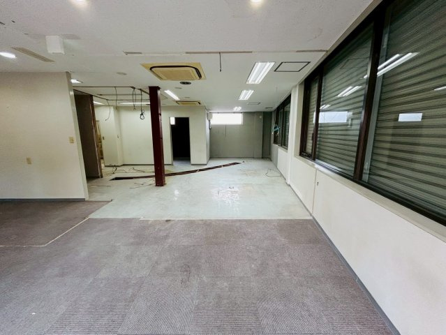 日進市梅森台テナントの内装