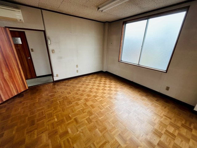 日進市梅森台テナントの内装