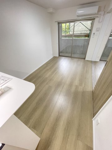 サンテラス・TUTOMIの居間・リビング|おしゃれなリビングです