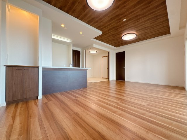 【居間・リビング】 | オーヴィジョン照葉アクアテラス☆仲介手数料無料☆