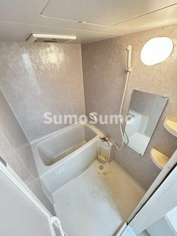 ウィズプレジール若王寺の浴室|落ち着いた空間のお風呂です