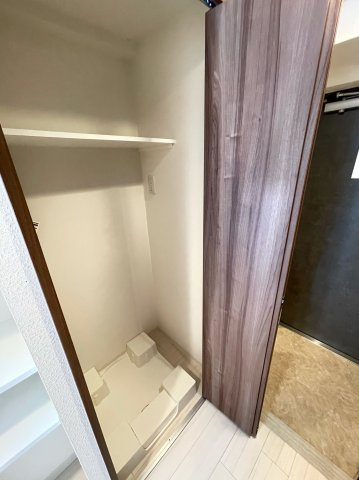 HRフロントリーガル難波WESTのその他