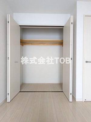 【設備】 | 浜田山戸建 | 5.3帖クローゼット