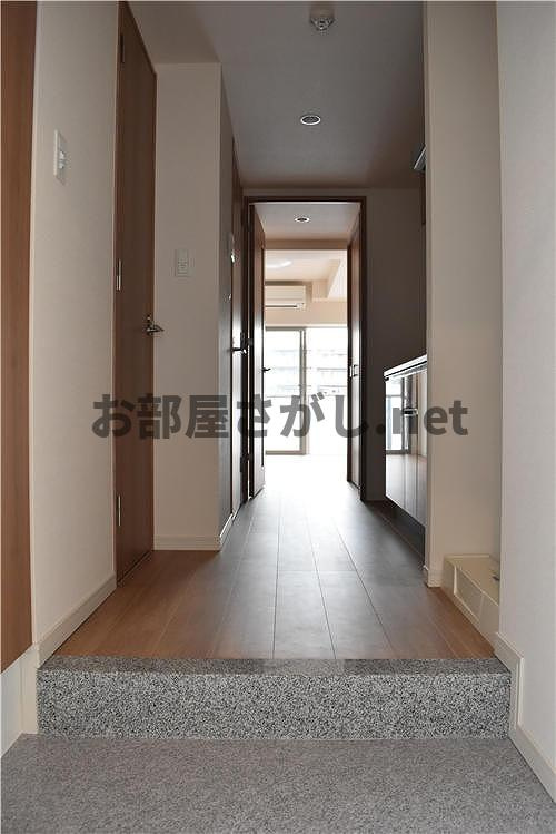 N-stage下総中山【高級デザイナーズ／11月中旬入居可】の玄関