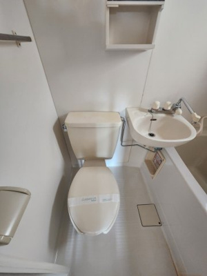 【トイレ】 | プラムシャンブル