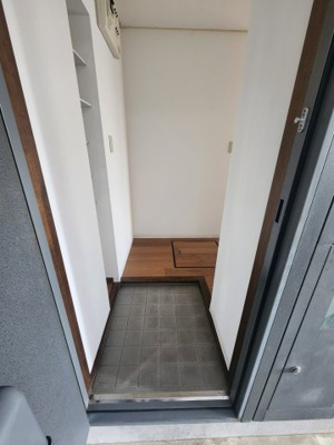 【玄関】 | プラムシャンブル