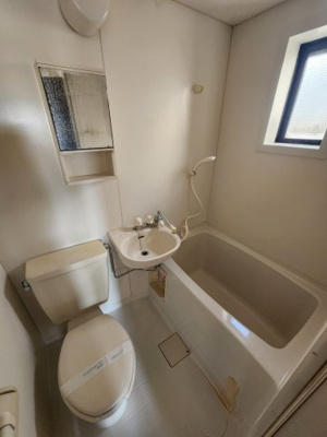 【浴室】 | プラムシャンブル