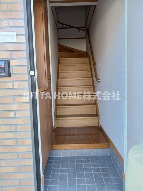 マーヴェラスＡの玄関|シューズボックス付きの玄関◎