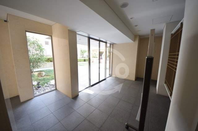 アリヴィオ夕陽ヶ丘　五条小学校区のロビー|アリヴィオ夕陽ヶ丘　ロビー