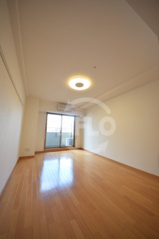 アリヴィオ夕陽ヶ丘　五条小学校区の居間・リビング|アリヴィオ夕陽ヶ丘　リビング