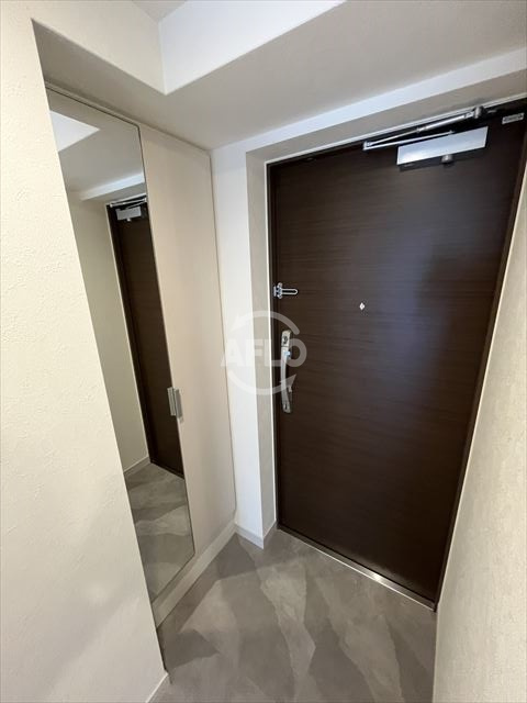 プレサンスＯＳＡＫＡ東成中本ハーヴィルの玄関|プレサンスＯＳＡＫＡ東成中本ハーヴィル　玄関