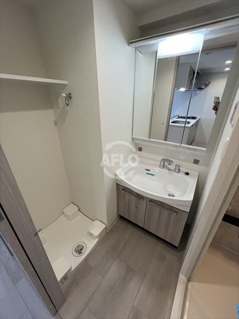 プレサンスＯＳＡＫＡ東成中本ハーヴィルの洗面所|プレサンスＯＳＡＫＡ東成中本ハーヴィル　洗面室