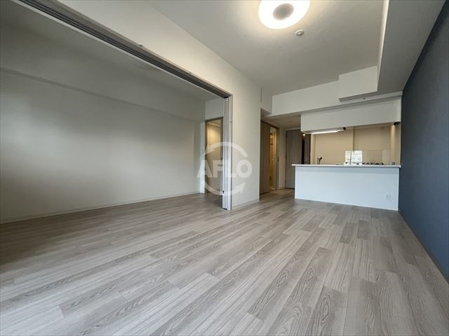 プレサンスＯＳＡＫＡ東成中本ハーヴィルの居間・リビング|プレサンスＯＳＡＫＡ東成中本ハーヴィル　リビング