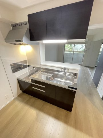 サンテラス・TUTOMIのキッチン|きれいなキッチンです