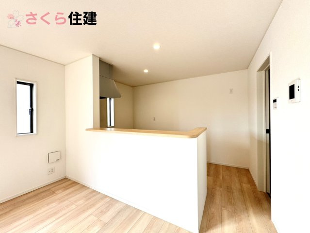 クレイドルガーデン　宇都宮市川田町第6　10号棟の内観：施工例|同社施工物件の写真です。※建具やフローリング、その他仕様が違う場合がございます。									

