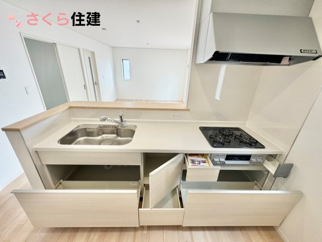 クレイドルガーデン　宇都宮市川田町第6　10号棟の内観：施工例|同社施工物件の写真です。※建具やフローリング、その他仕様が違う場合がございます。									
