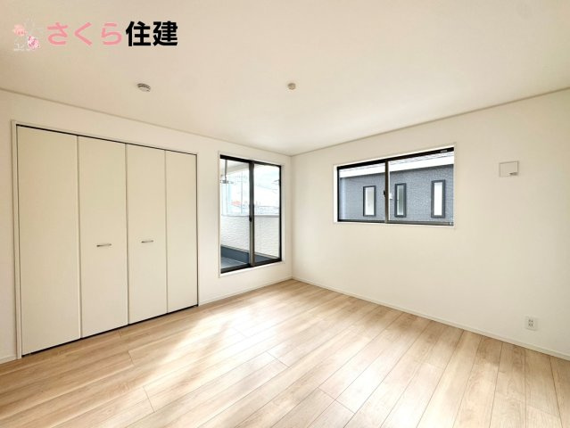 クレイドルガーデン　宇都宮市川田町第6　10号棟の洋室|広々とした洋室です♪お子様の成長に伴って増えていく荷物にも対応できます！
