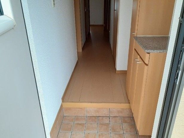 イストワール　Ⅰの玄関